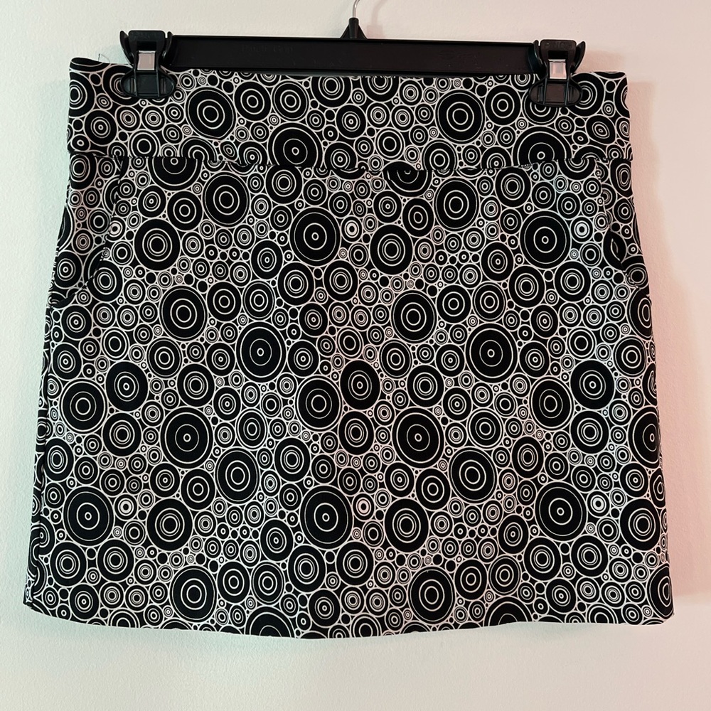 NWOT Eight Clovers Ladies Tennis Golf Pickleball Skort Stretch Pull Size 12 - Picture 11 of 11